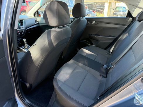Used 2020 Hyundai Accent SEL FWD image 13
