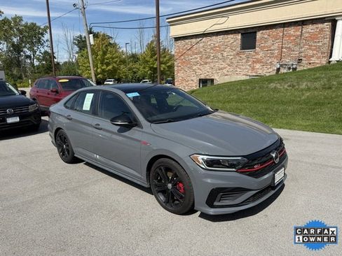 Used 2021 Volkswagen Jetta GLI Autobahn w/ GLI Autobahn Black Package image 3