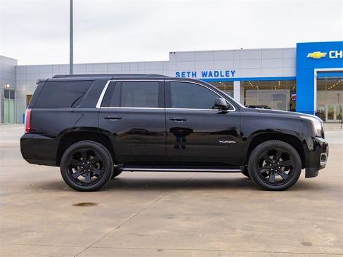 Used 2019 GMC Yukon SLT w/ HD Trailering Package image 8