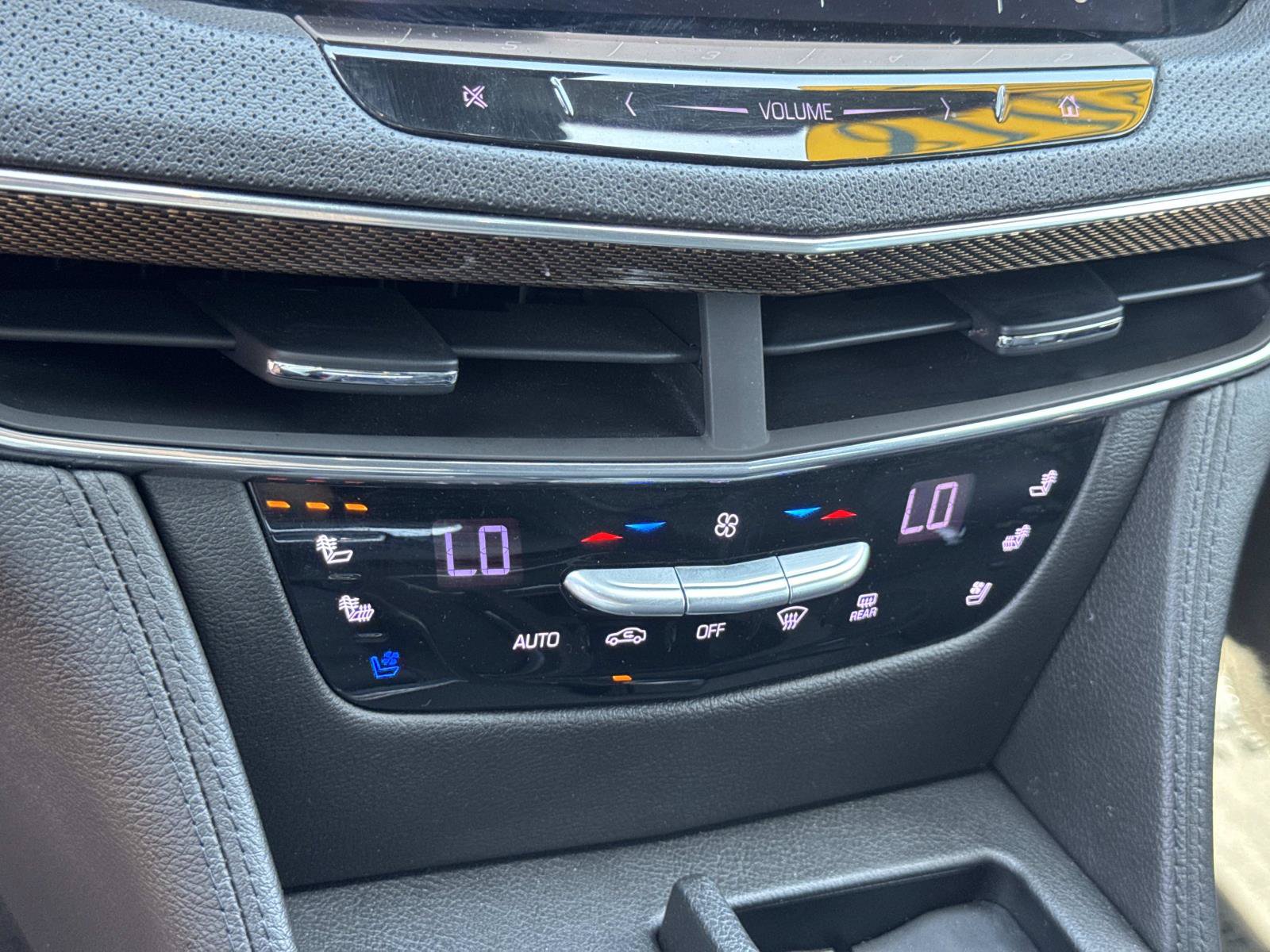 Used 2018 Cadillac CT6 Premium Luxury AWD/4WD image 14