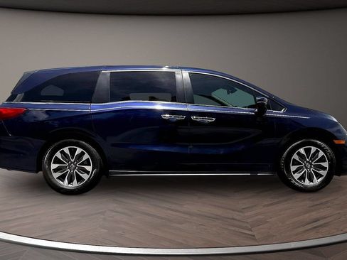 Used 2021 Honda Odyssey EX-L image 9
