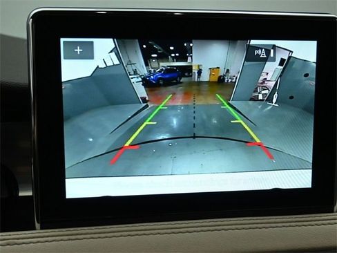 Certified 2022 Lincoln Corsair AWD w/ Equipment Group 101A image 18