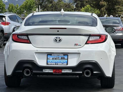 New 2026 Toyota GR86 RWD image 6