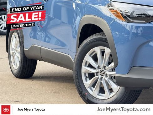 New 2026 Toyota Corolla Cross LE image 7