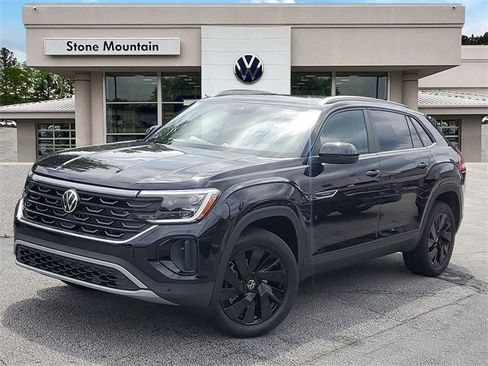 New 2026 Volkswagen Atlas Cross Sport SE image 1