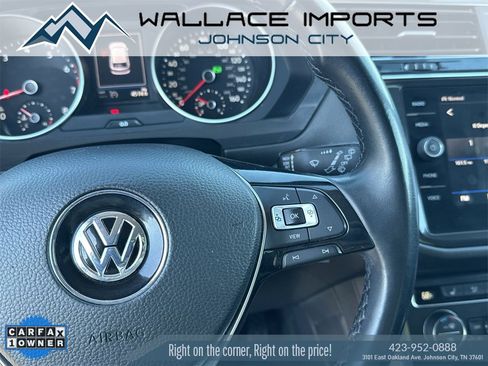 Used 2019 Volkswagen Tiguan SE image 32