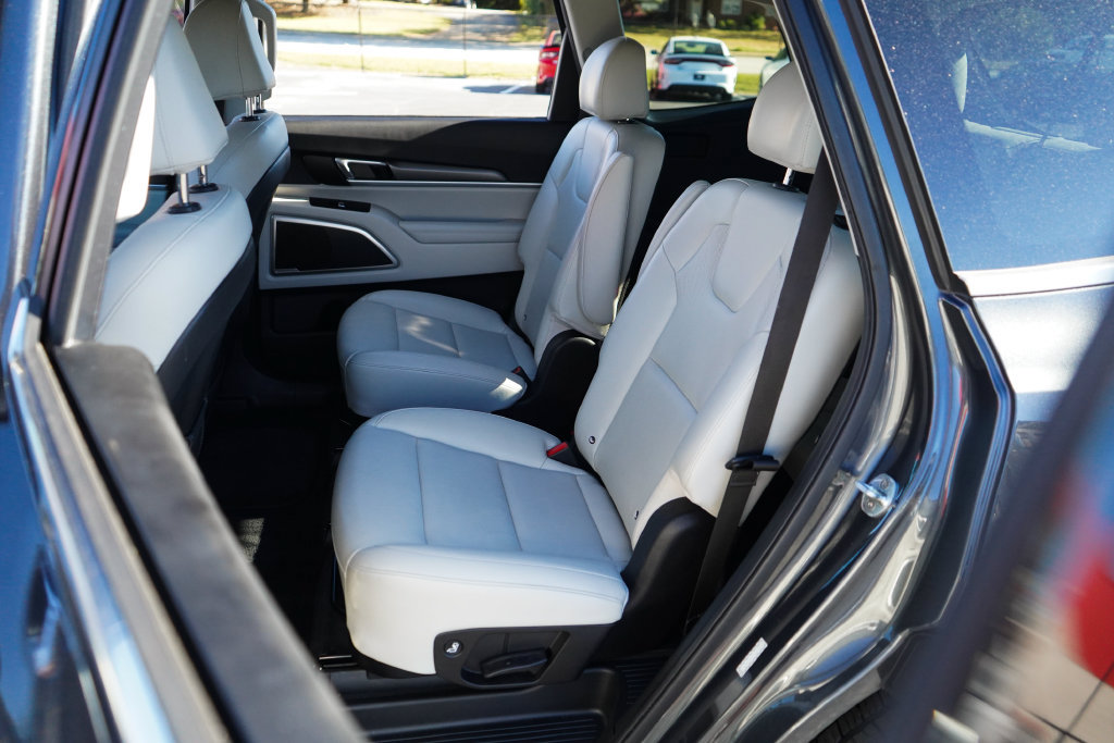 Used 2021 Kia Telluride S FWD image 8
