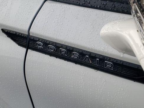 New 2026 Lincoln Corsair Premiere image 7