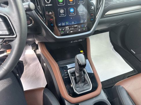 Used 2025 Subaru Forester Touring image 22