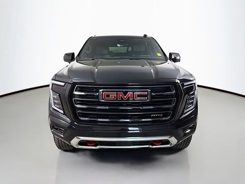 Used 2025 GMC Yukon XL AT4 w/ Premium Trailering Package AWD/4WD image 2