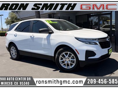 Used 2022 Chevrolet Equinox LS w/ LS Convenience Package