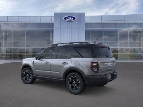 New 2025 Ford Bronco Sport Outer Banks w/ Outer Banks Tech Package+ AWD/4WD image 4