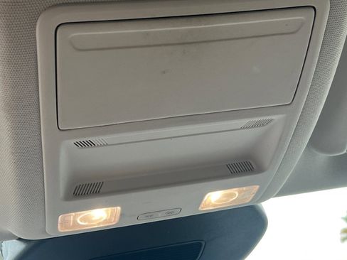 Used 2022 Ford Escape Titanium w/ Titanium Elite Package image 25