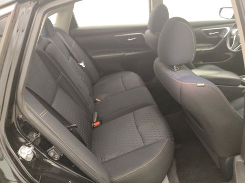Used 2017 Nissan Altima 2.5 SV FWD image 19