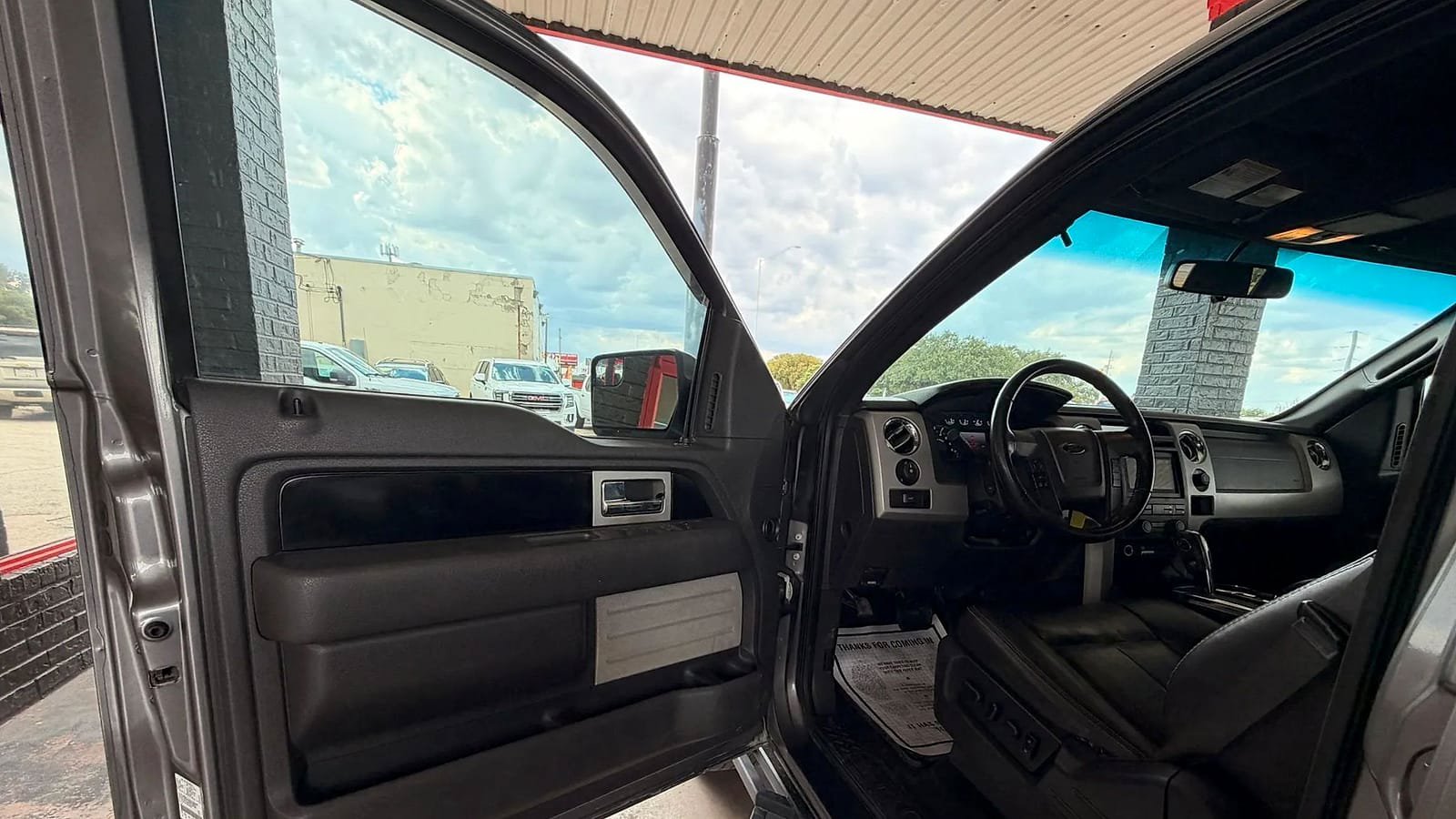 Used 2011 Ford F150 FX4 w/ FX Luxury Pkg AWD/4WD image 17