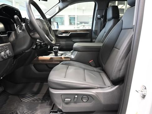 New 2026 Chevrolet Silverado 1500 LT Trail Boss w/ LT Trail Boss Premium Package AWD/4WD image 10