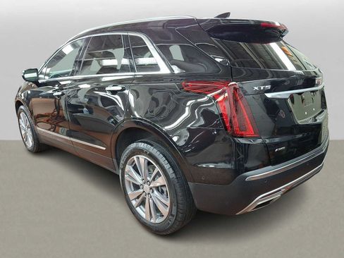 Used 2024 Cadillac XT5 Premium Luxury w/ Technology Package AWD/4WD image 5