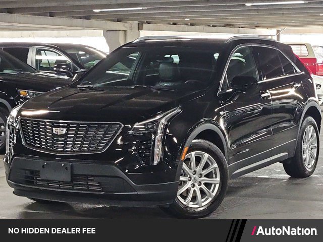 Used 2023 Cadillac XT4 Luxury w/ Cold Weather Package AWD/4WD image 1