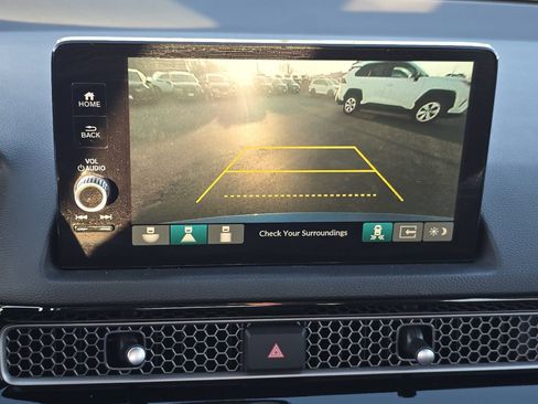 Used 2022 Honda Civic Touring image 18