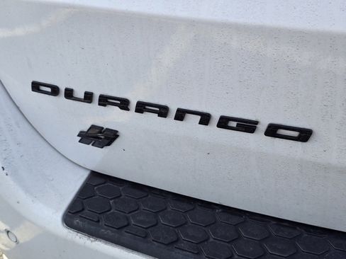 Used 2018 Dodge Durango R/T image 9