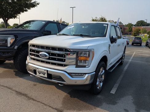 Used 2021 Ford F150 Lariat AWD/4WD image 3