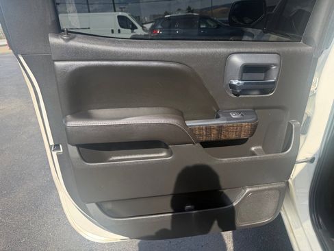 Used 2015 GMC Sierra 1500 Denali w/ Driver Alert Package image 16