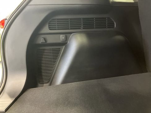 Used 2023 Ford Escape Active w/ Tech Pack #2 image 32