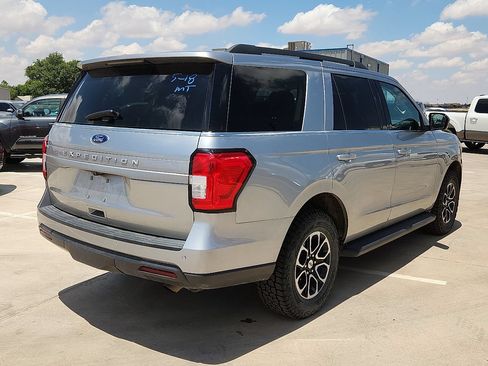 Used 2024 Ford Expedition XL AWD/4WD image 3