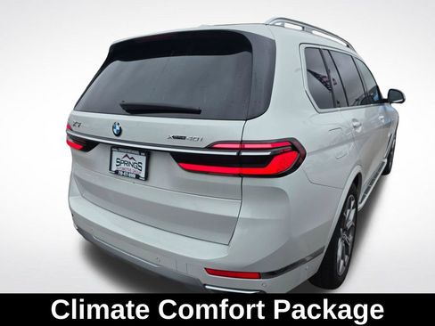 Used 2025 BMW X7 xDrive40i AWD/4WD image 7