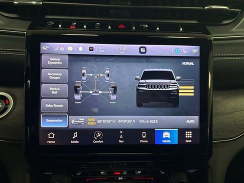 Used 2023 Jeep Grand Cherokee Overland w/ MOPAR Finishing Package image 75