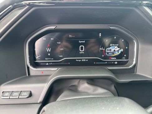 Used 2024 GMC Sierra 2500 AT4 w/ AT4 Premium Plus Package image 18