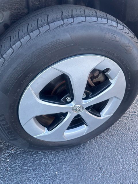 Used 2015 Toyota Prius Two FWD image 11