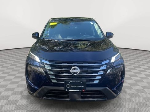 Used 2025 Nissan Rogue SV AWD/4WD image 8