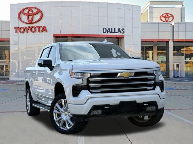 Used 2023 Chevrolet Silverado 1500 High Country w/ High Country Premium Package AWD/4WD image 1