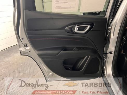 Used 2025 Jeep Compass Trailhawk AWD/4WD image 31