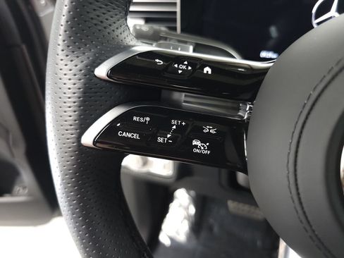 Certified 2025 Mercedes-Benz GLS 450 4MATIC image 11
