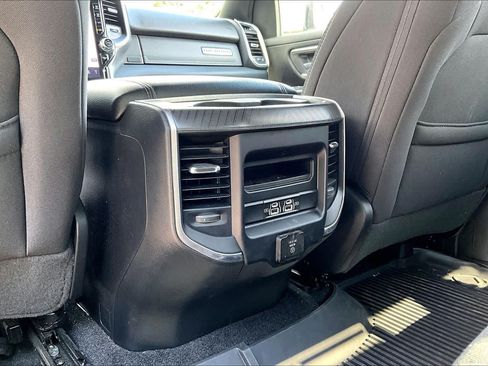 Used 2025 RAM 1500 Big Horn AWD/4WD image 36