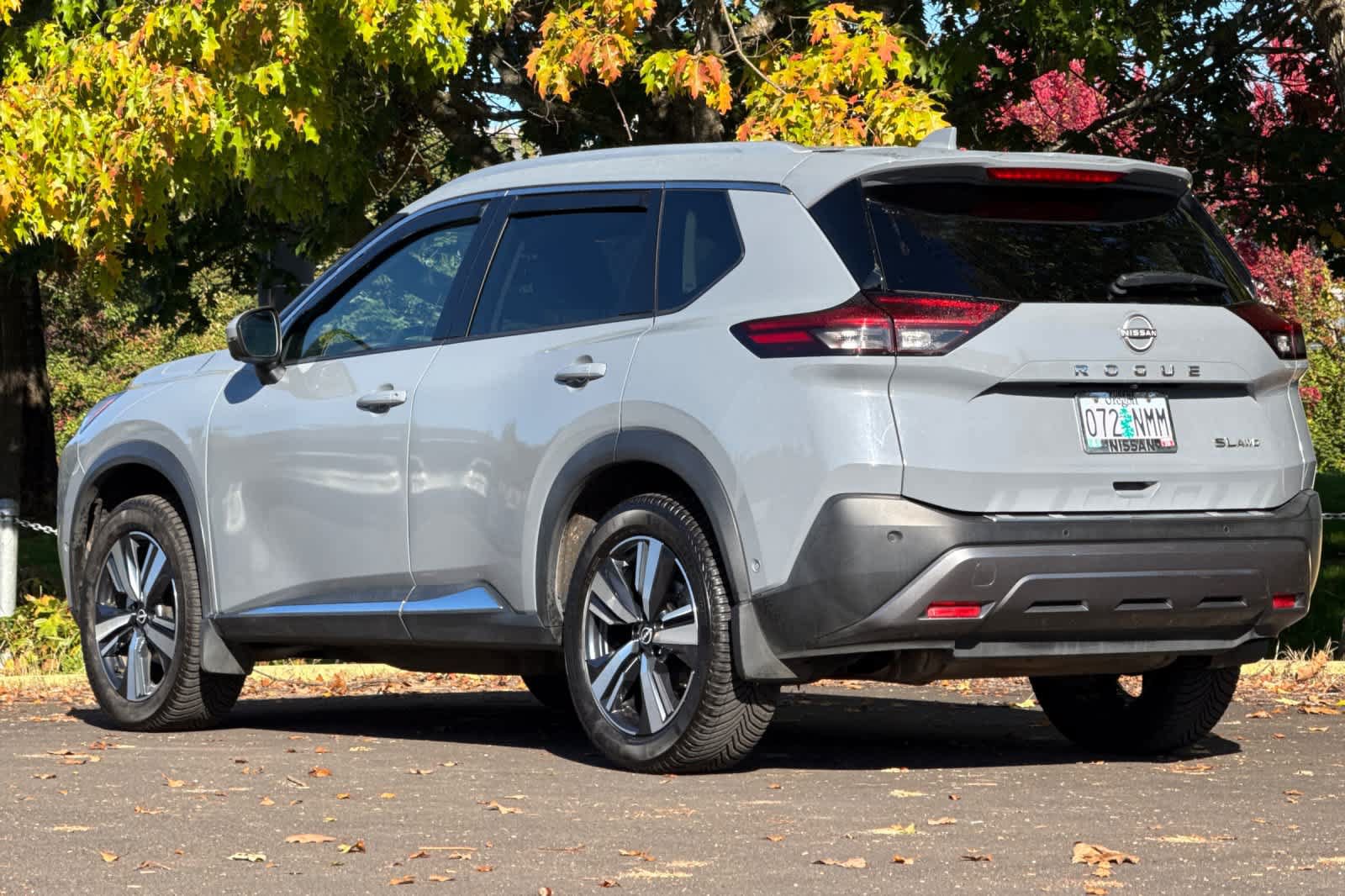 Used 2022 Nissan Rogue SL w/ SL Premium Package AWD/4WD image 6