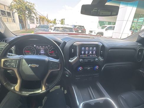 Used 2022 Chevrolet Silverado 1500 High Country image 12