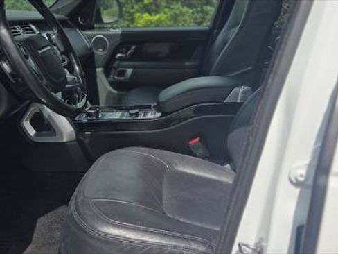 Used 2020 Land Rover Range Rover HSE AWD/4WD image 12
