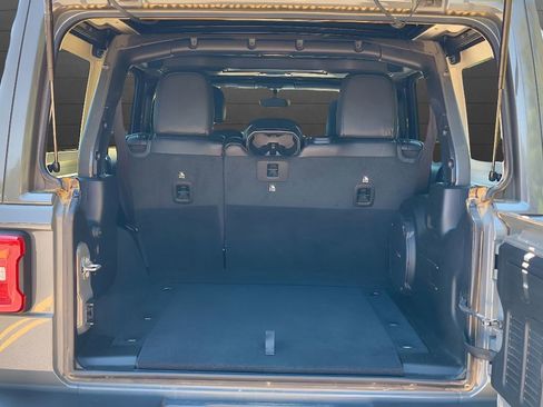 Used 2020 Jeep Wrangler Unlimited Rubicon image 29