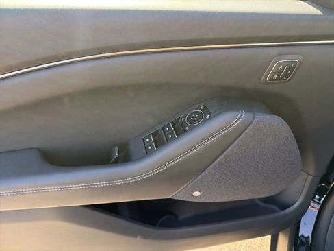 Used 2025 Ford Mustang Mach-E Premium RWD image 13