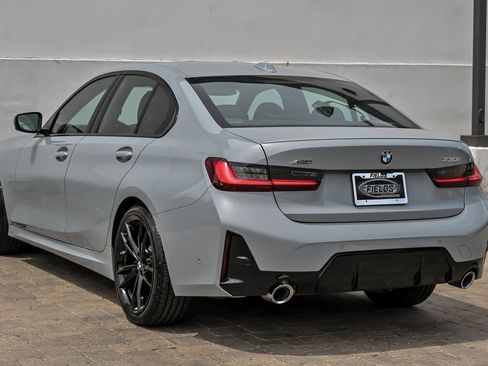 Used 2024 BMW 330i xDrive Sedan w/ M Sport Package AWD/4WD image 14