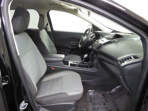 Used 2018 Ford Escape S image 24