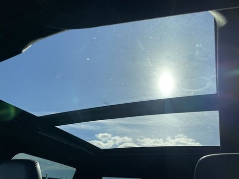 Used 2022 Ford F350 Lariat w/ Lariat Ultimate Package image 22