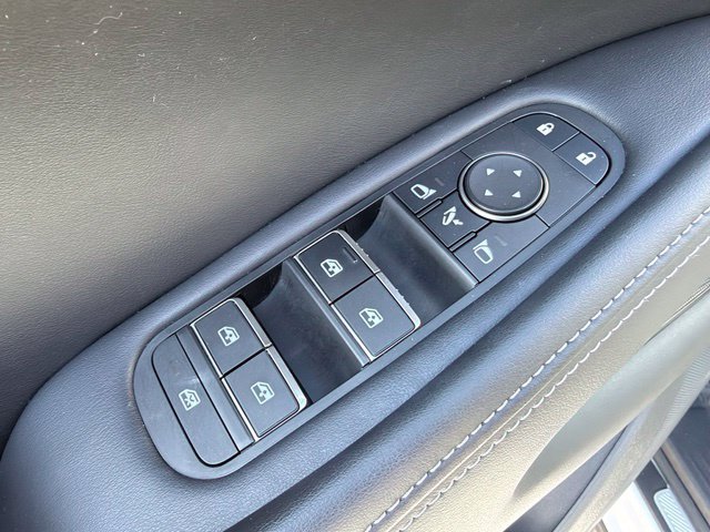 Used 2023 INFINITI QX60 Luxe w/ Cargo Package AWD/4WD image 17