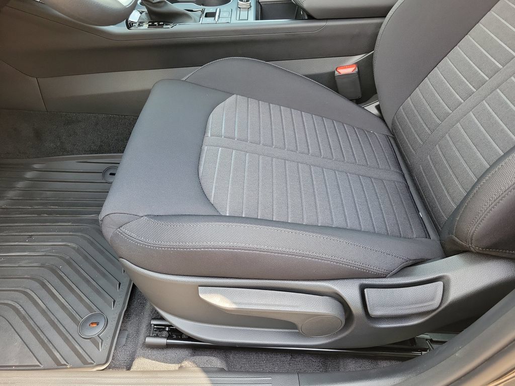 New 2026 Kia K5 LXS FWD image 13