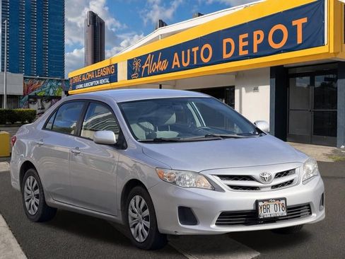 Used 2012 Toyota Corolla LE FWD image 6