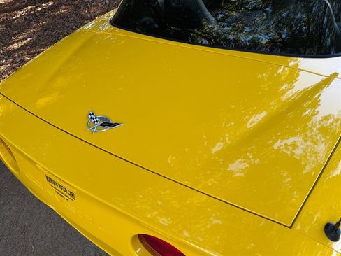 Used 2003 Chevrolet Corvette Z06 w/ Memory Package, 3 Drivers image 37