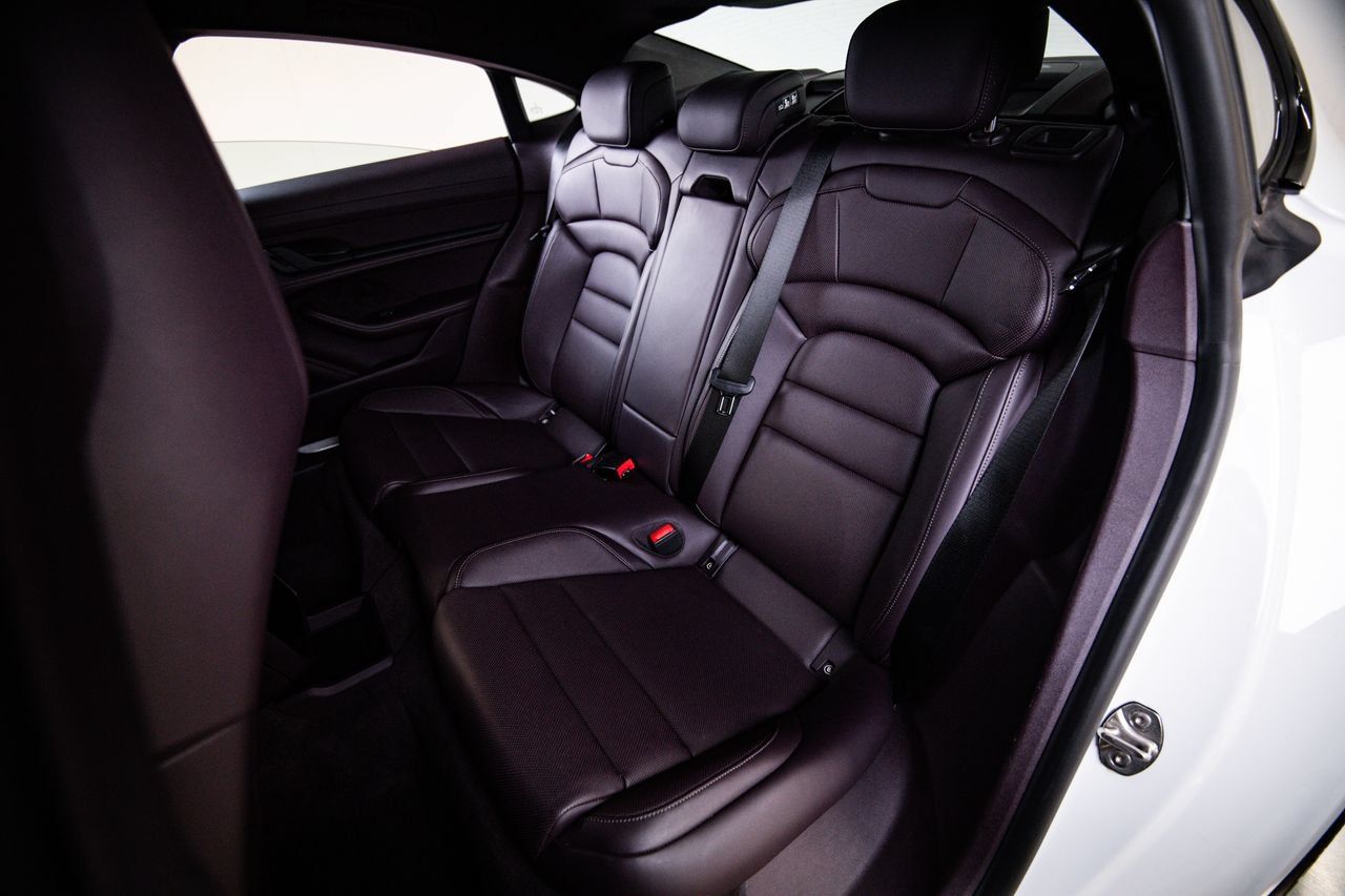 Certified 2024 Porsche Taycan 4S AWD/4WD image 25